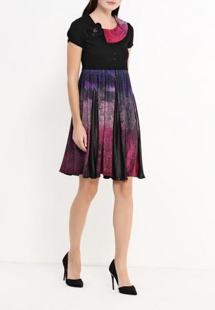 Платье Tricot Chic