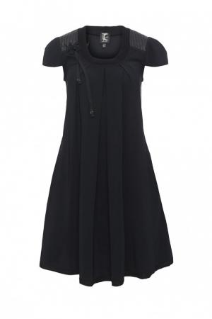 Платье Tricot Chic