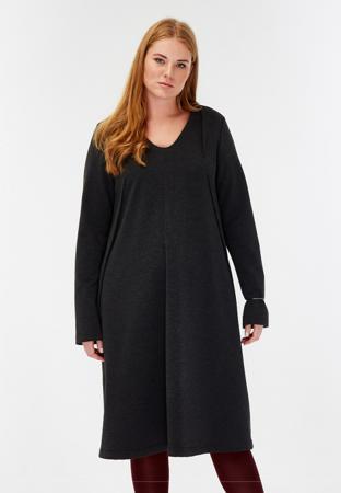 Платье Lessismore