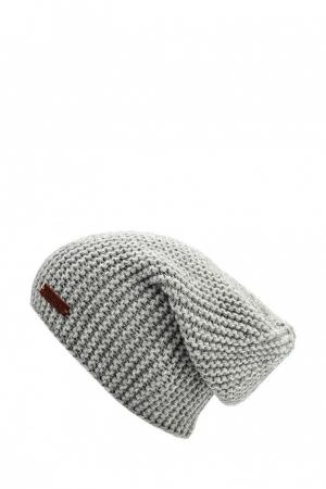 Шапка  - серый цвет