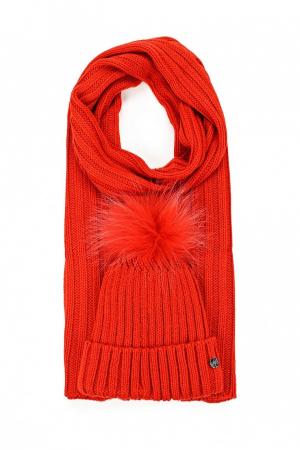 Комплект  - красный цвет