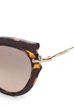 Солнцезащитные очки Miu Miu