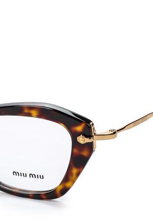 Солнцезащитные очки Miu Miu