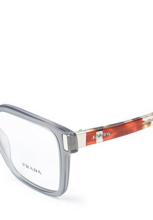 Солнцезащитные очки Prada