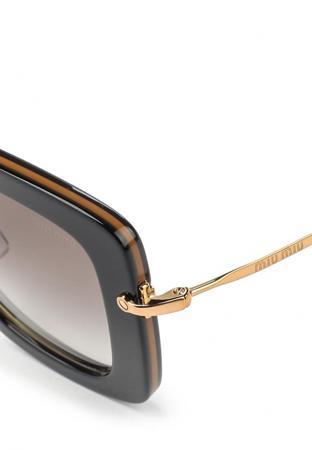 Солнцезащитные очки Miu Miu