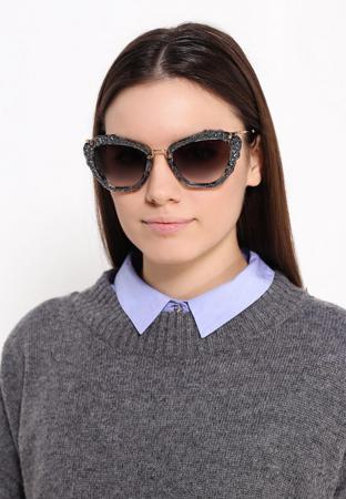 Солнцезащитные очки Miu Miu