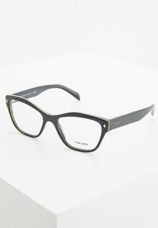 Солнцезащитные очки Prada