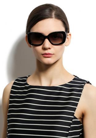 Солнцезащитные очки Prada