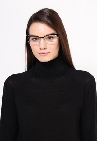 Солнцезащитные очки Prada