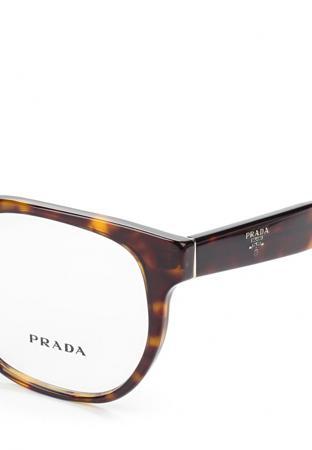 Солнцезащитные очки Prada