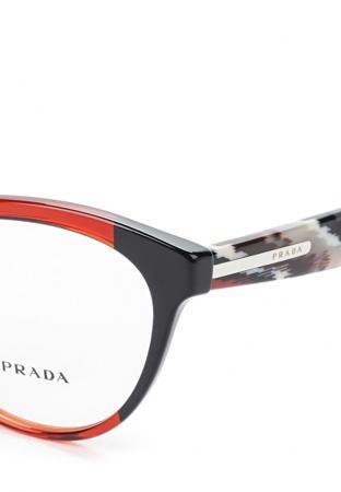 Солнцезащитные очки Prada