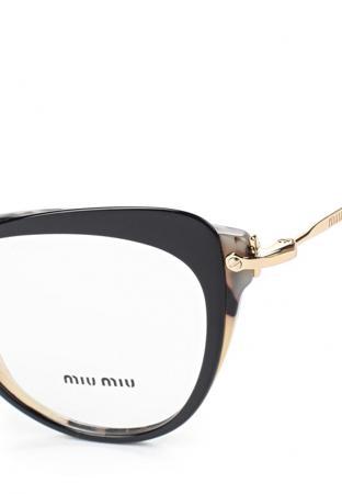 Солнцезащитные очки Miu Miu