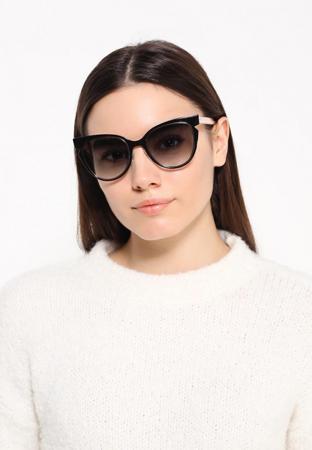 Солнцезащитные очки Fendi