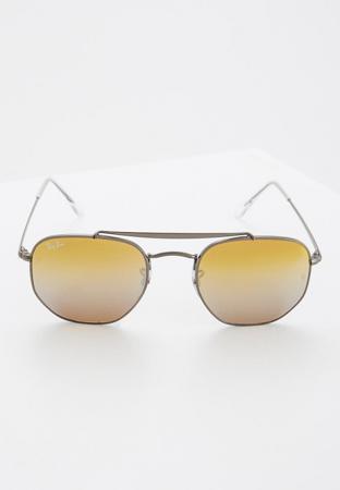 Солнцезащитные очки Ray-Ban®