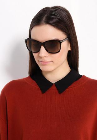 Солнцезащитные очки Emporio Armani