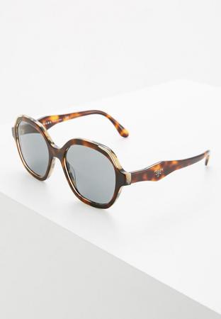Солнцезащитные очки Prada