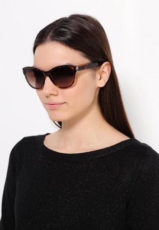 Солнцезащитные очки DKNY