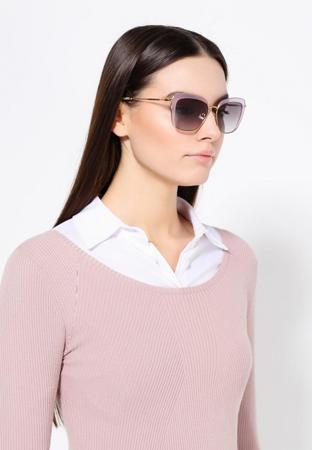Солнцезащитные очки Miu Miu