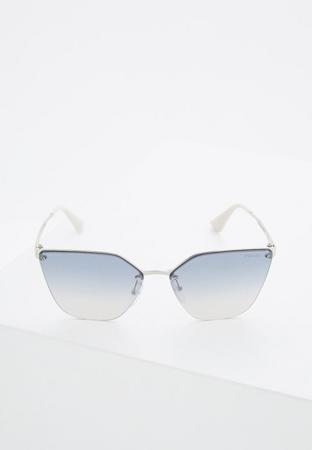 Солнцезащитные очки Prada
