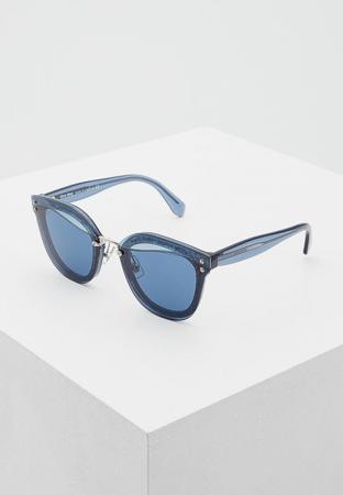 Солнцезащитные очки Miu Miu