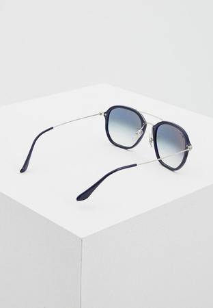Солнцезащитные очки Ray-Ban®