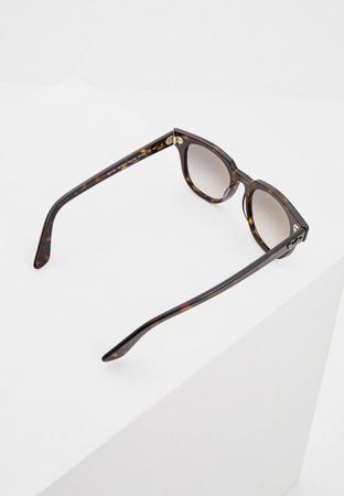 Солнцезащитные очки Ray-Ban®