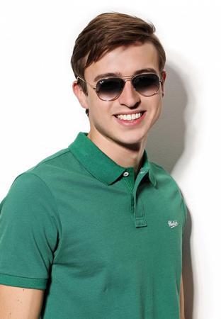 Солнцезащитные очки Ray-Ban®