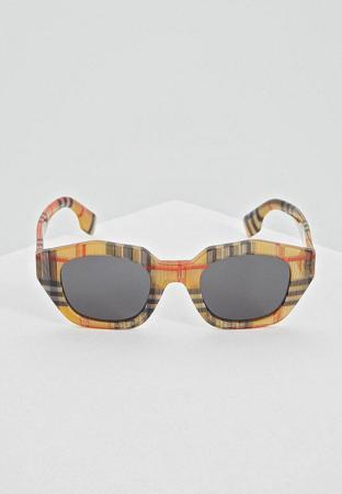 Солнцезащитные очки Burberry