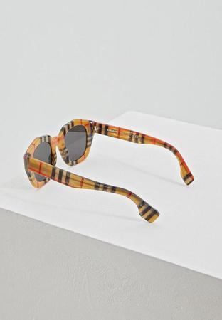 Солнцезащитные очки Burberry