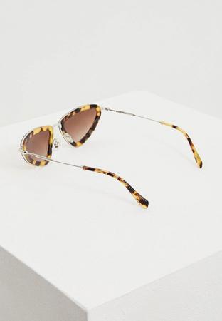 Солнцезащитные очки Miu Miu