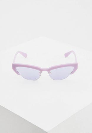 Солнцезащитные очки Miu Miu