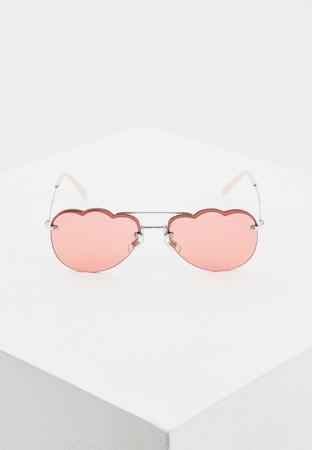 Солнцезащитные очки Miu Miu
