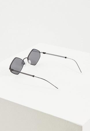 Солнцезащитные очки Emporio Armani