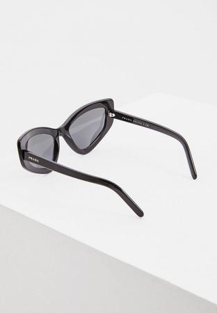 Солнцезащитные очки Prada