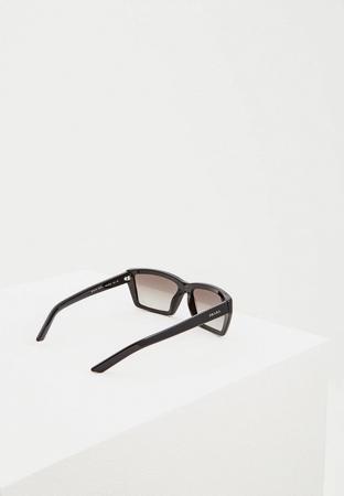 Солнцезащитные очки Prada