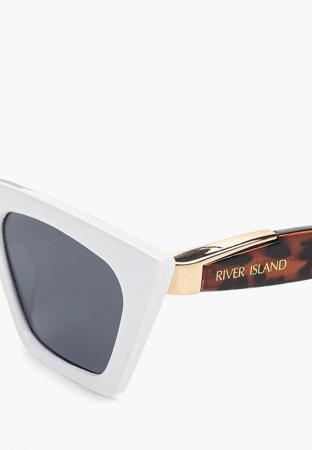 Солнцезащитные очки River Island