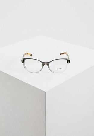 Солнцезащитные очки Prada