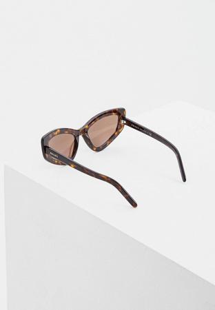 Солнцезащитные очки Prada