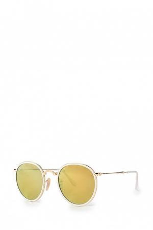 Солнцезащитные очки Ray-Ban®