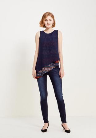 Топ Desigual