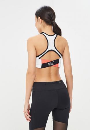 Топ Nike