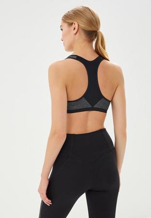 Топ Nike