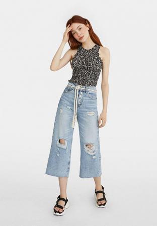 Топ Stradivarius