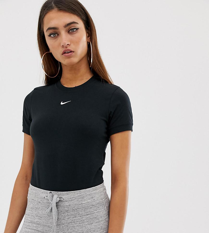 Топ Nike