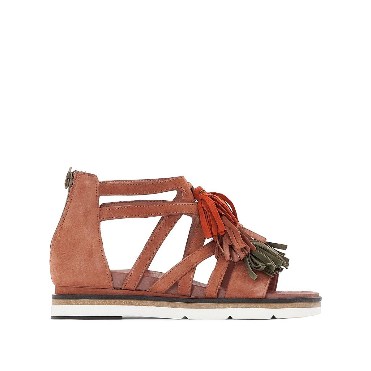 Босоножки  - бледно-розовый цвет