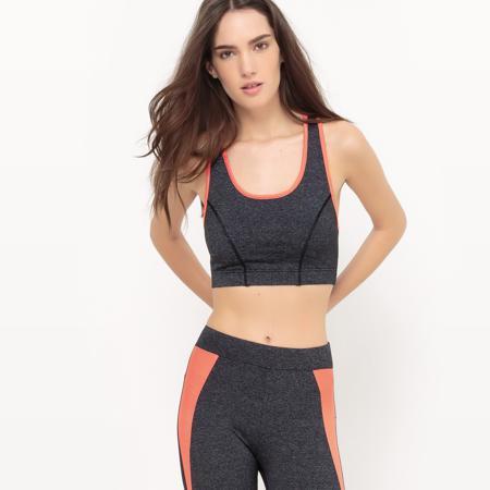 Бюстгальтер R essentiel