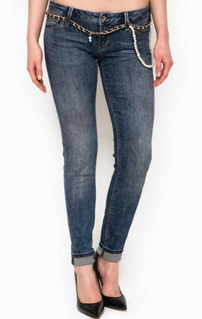 Джинсы Guess