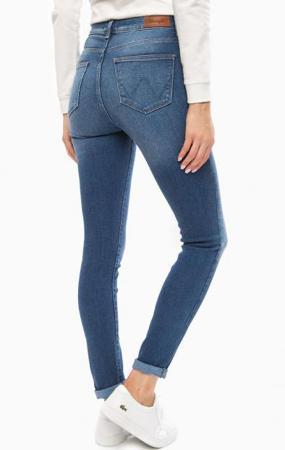 Джинсы Wrangler