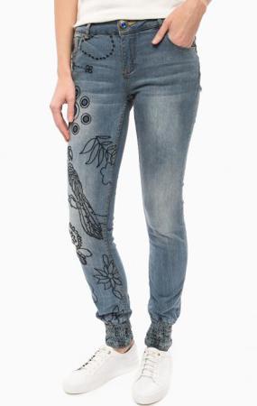 Джинсы Desigual