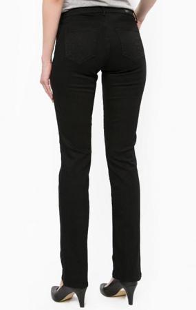 Джинсы Wrangler